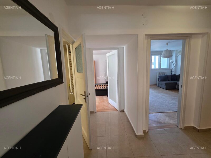 Piata Amzei 3 camere etajul 3/7 mobilat utilat balcon