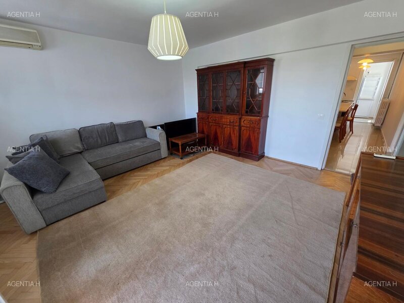 Piata Amzei 3 camere etajul 3/7 mobilat utilat balcon